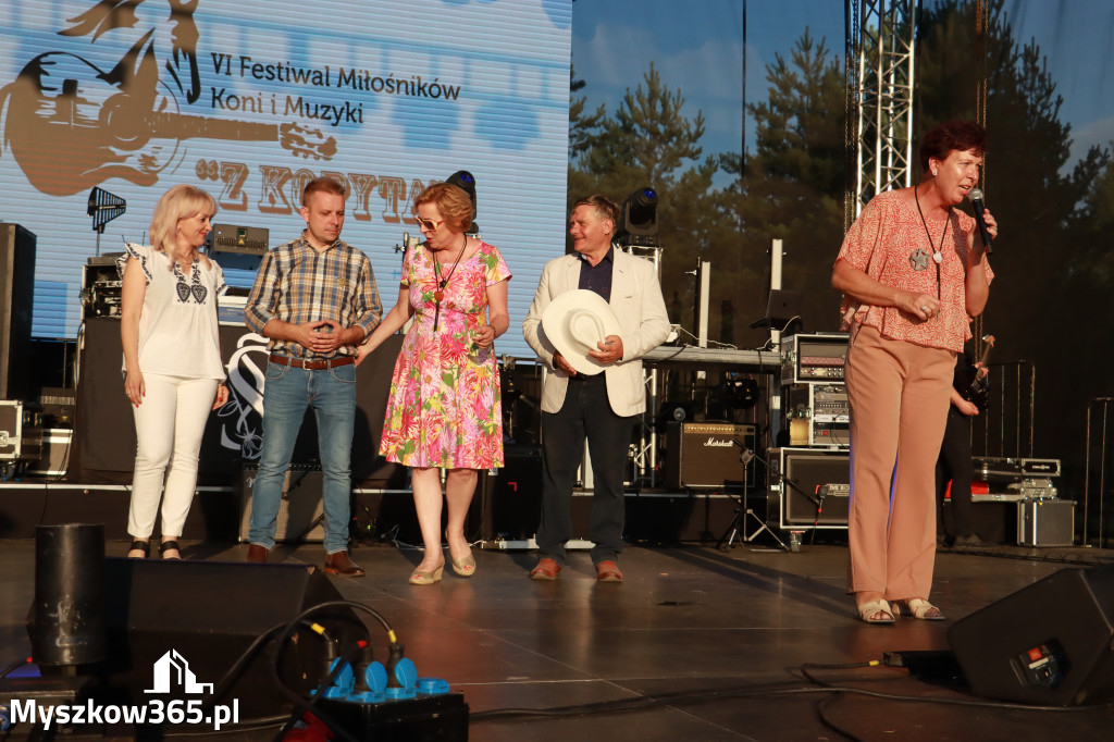 Fotorelacja VII: Rączka Gotuje i konkurs Najsmaczniejsze Kopytka - Festiwal z Kopyta w Gniazdowie