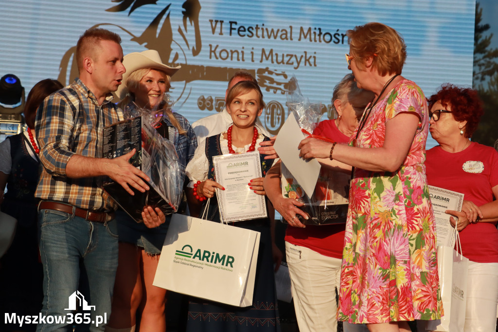 Fotorelacja VII: Rączka Gotuje i konkurs Najsmaczniejsze Kopytka - Festiwal z Kopyta w Gniazdowie