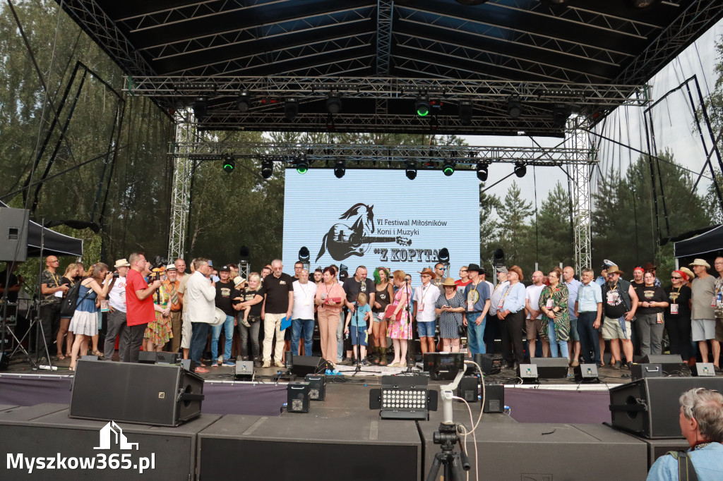 Fotorelacja VIII: Ogłoszenie wyników konkursu MOTO LEGENDY - Festiwal z Kopyta w Gniazdowie