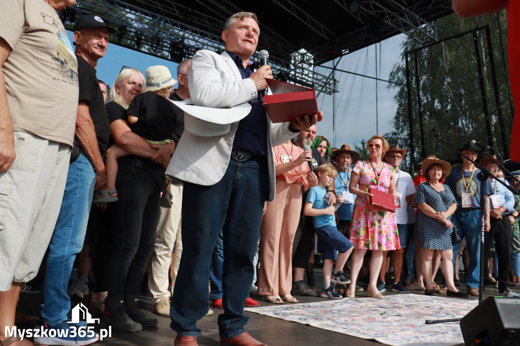 Fotorelacja VIII: Ogłoszenie wyników konkursu MOTO LEGENDY - Festiwal z Kopyta w Gniazdowie