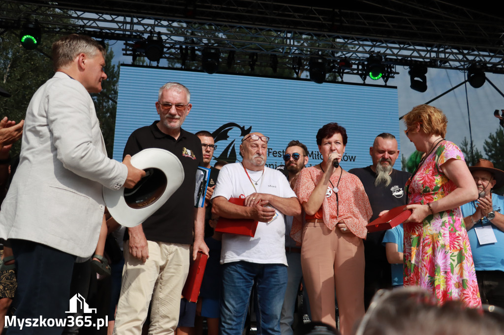 Fotorelacja VIII: Ogłoszenie wyników konkursu MOTO LEGENDY - Festiwal z Kopyta w Gniazdowie
