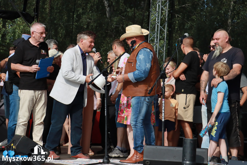 Fotorelacja VIII: Ogłoszenie wyników konkursu MOTO LEGENDY - Festiwal z Kopyta w Gniazdowie