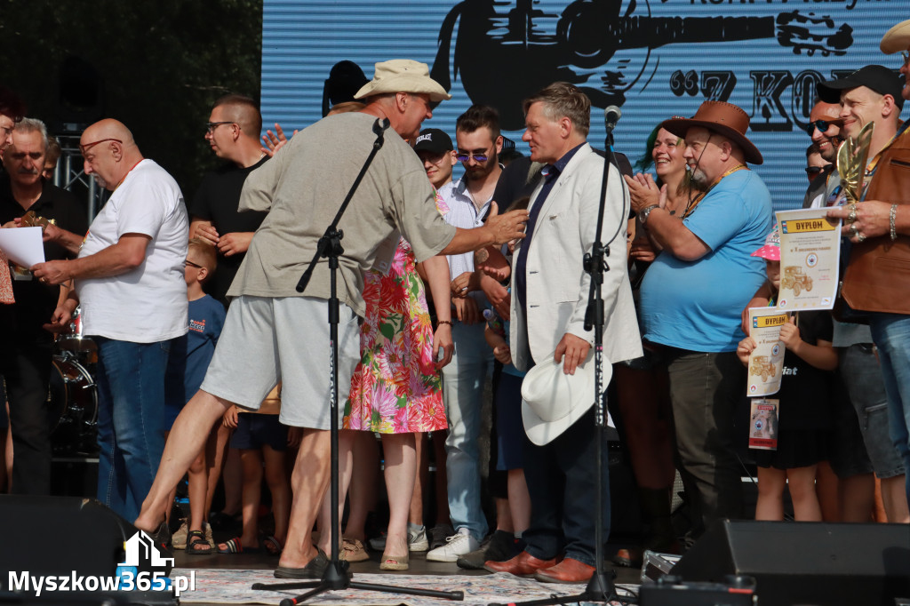 Fotorelacja VIII: Ogłoszenie wyników konkursu MOTO LEGENDY - Festiwal z Kopyta w Gniazdowie