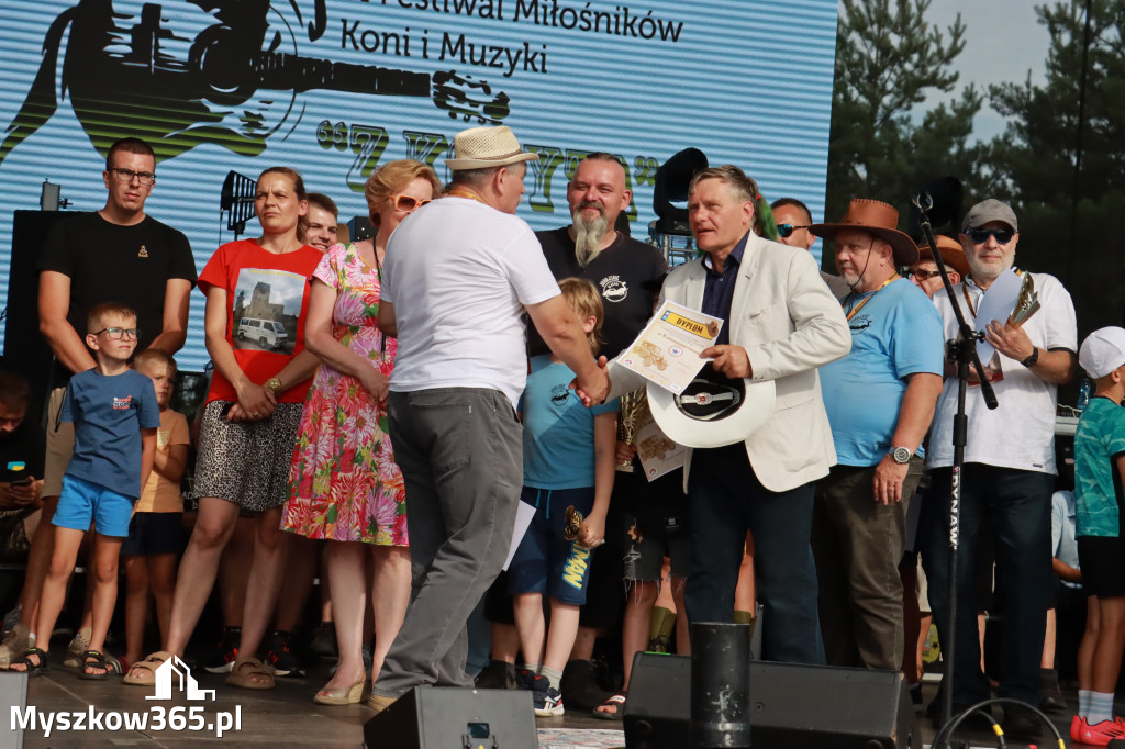 Fotorelacja VIII: Ogłoszenie wyników konkursu MOTO LEGENDY - Festiwal z Kopyta w Gniazdowie