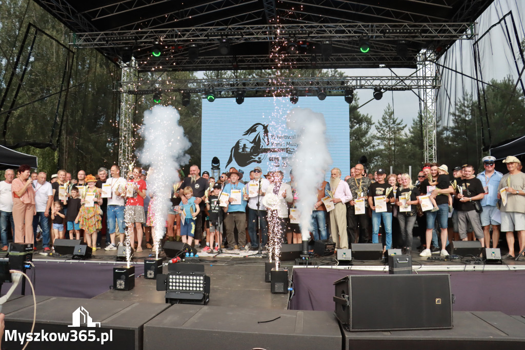 Fotorelacja VIII: Ogłoszenie wyników konkursu MOTO LEGENDY - Festiwal z Kopyta w Gniazdowie