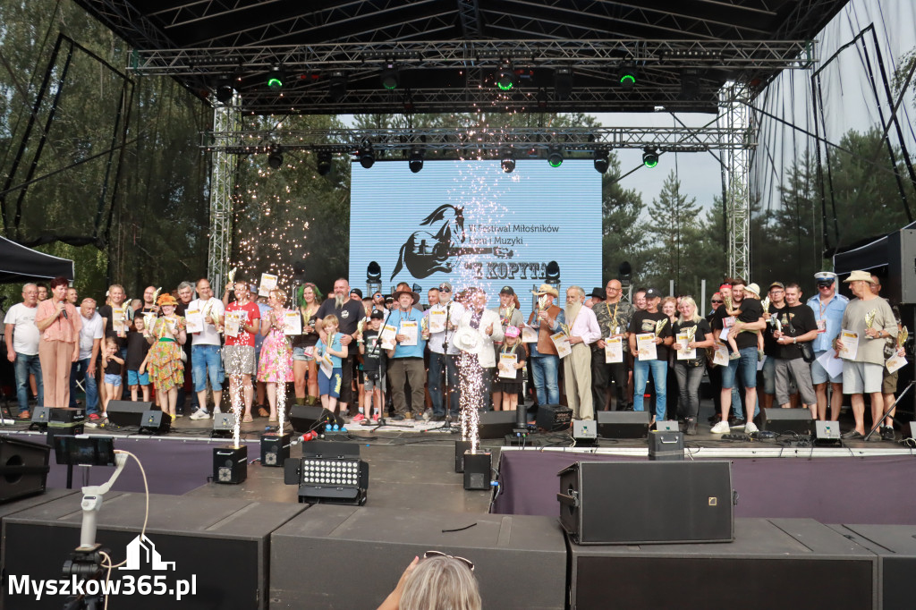 Fotorelacja VIII: Ogłoszenie wyników konkursu MOTO LEGENDY - Festiwal z Kopyta w Gniazdowie