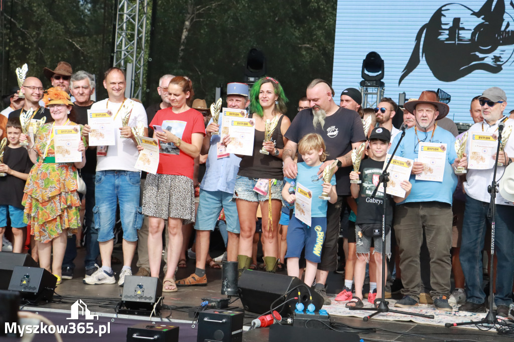 Fotorelacja VIII: Ogłoszenie wyników konkursu MOTO LEGENDY - Festiwal z Kopyta w Gniazdowie