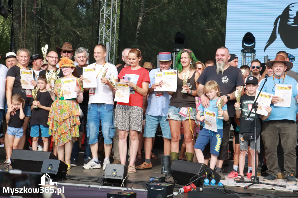 Fotorelacja VIII: Ogłoszenie wyników konkursu MOTO LEGENDY - Festiwal z Kopyta w Gniazdowie