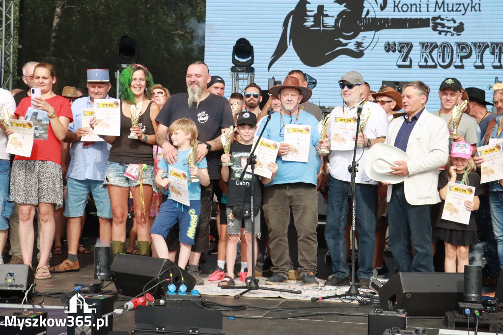 Fotorelacja VIII: Ogłoszenie wyników konkursu MOTO LEGENDY - Festiwal z Kopyta w Gniazdowie