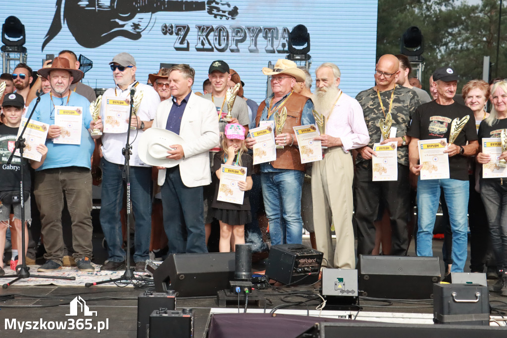 Fotorelacja VIII: Ogłoszenie wyników konkursu MOTO LEGENDY - Festiwal z Kopyta w Gniazdowie