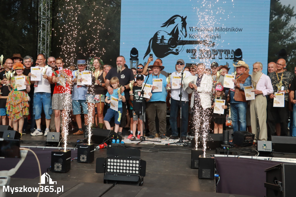 Fotorelacja VIII: Ogłoszenie wyników konkursu MOTO LEGENDY - Festiwal z Kopyta w Gniazdowie