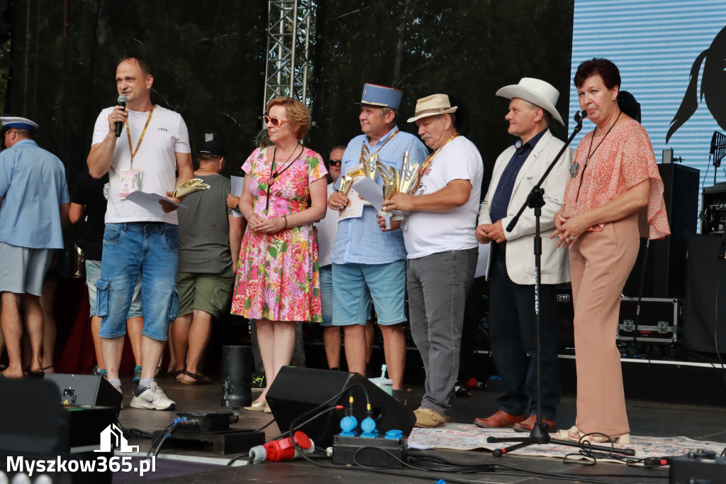 Fotorelacja VIII: Ogłoszenie wyników konkursu MOTO LEGENDY - Festiwal z Kopyta w Gniazdowie