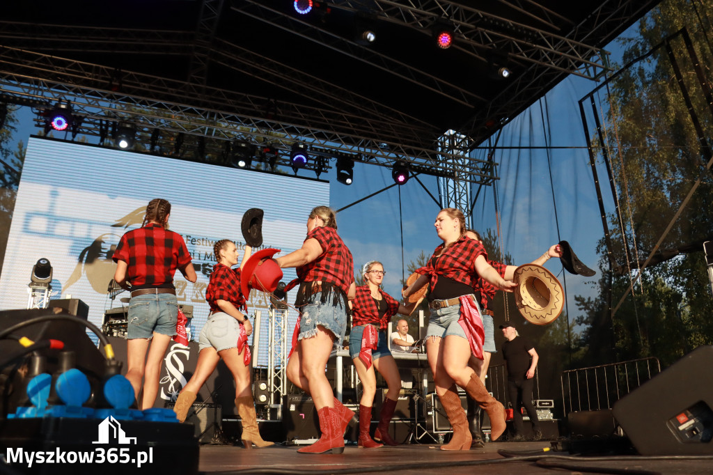 Fotorelacja X: Niebiańskie Kowbojki - Festiwal z Kopyta w Gniazdowie