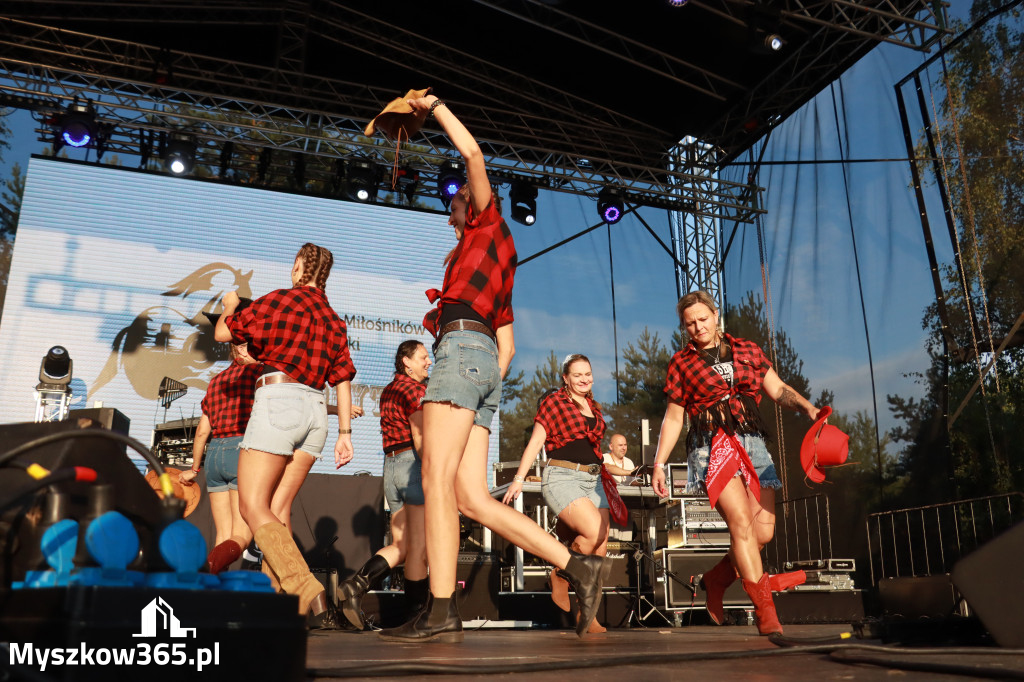 Fotorelacja X: Niebiańskie Kowbojki - Festiwal z Kopyta w Gniazdowie