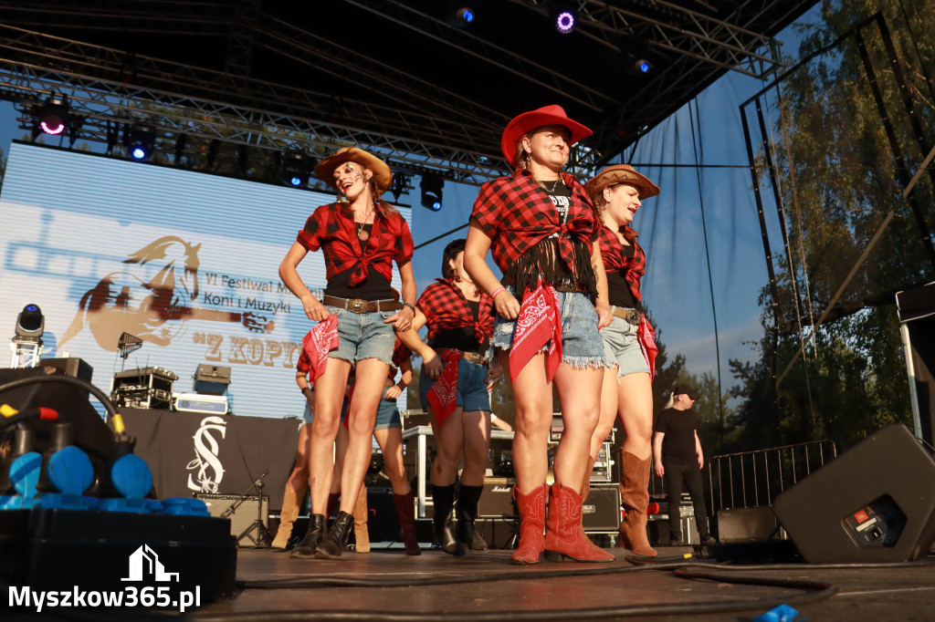 Fotorelacja X: Niebiańskie Kowbojki - Festiwal z Kopyta w Gniazdowie