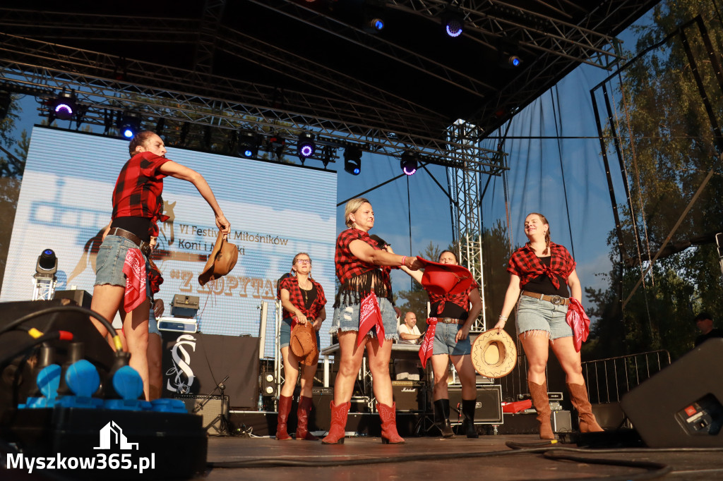 Fotorelacja X: Niebiańskie Kowbojki - Festiwal z Kopyta w Gniazdowie