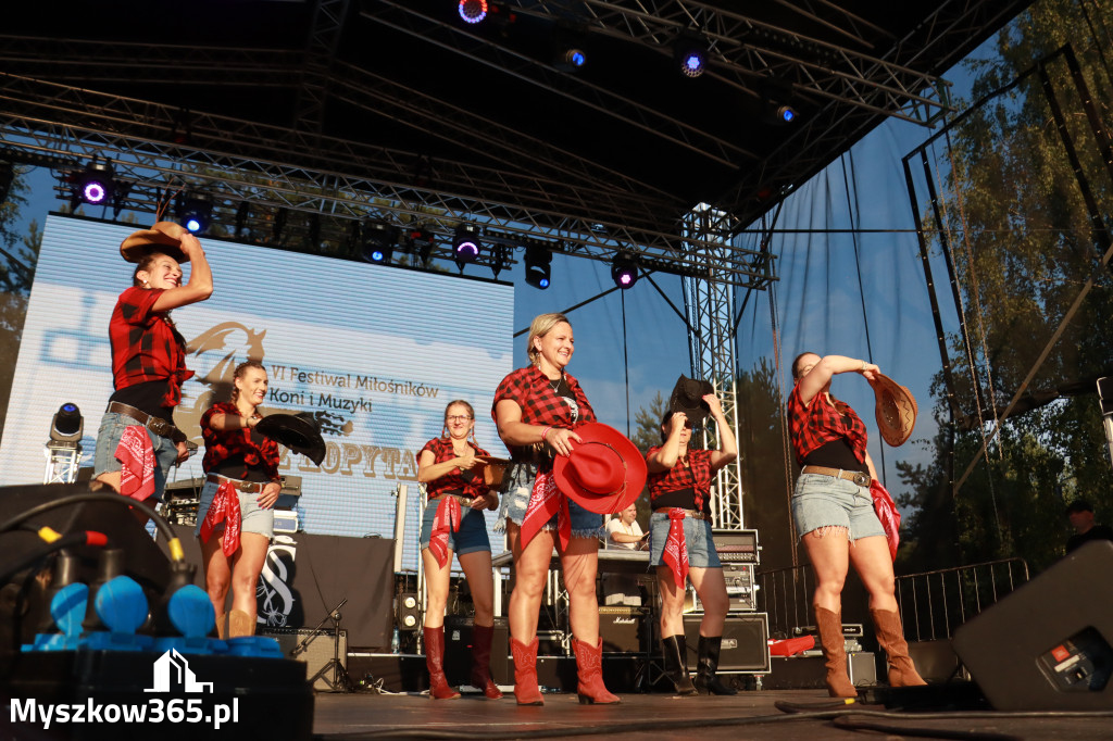 Fotorelacja X: Niebiańskie Kowbojki - Festiwal z Kopyta w Gniazdowie