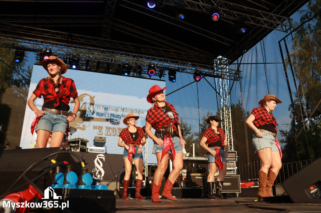 Fotorelacja X: Niebiańskie Kowbojki - Festiwal z Kopyta w Gniazdowie
