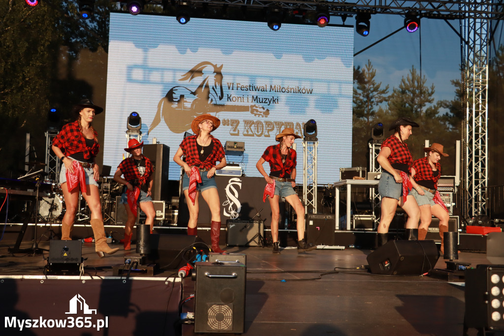 Fotorelacja X: Niebiańskie Kowbojki - Festiwal z Kopyta w Gniazdowie