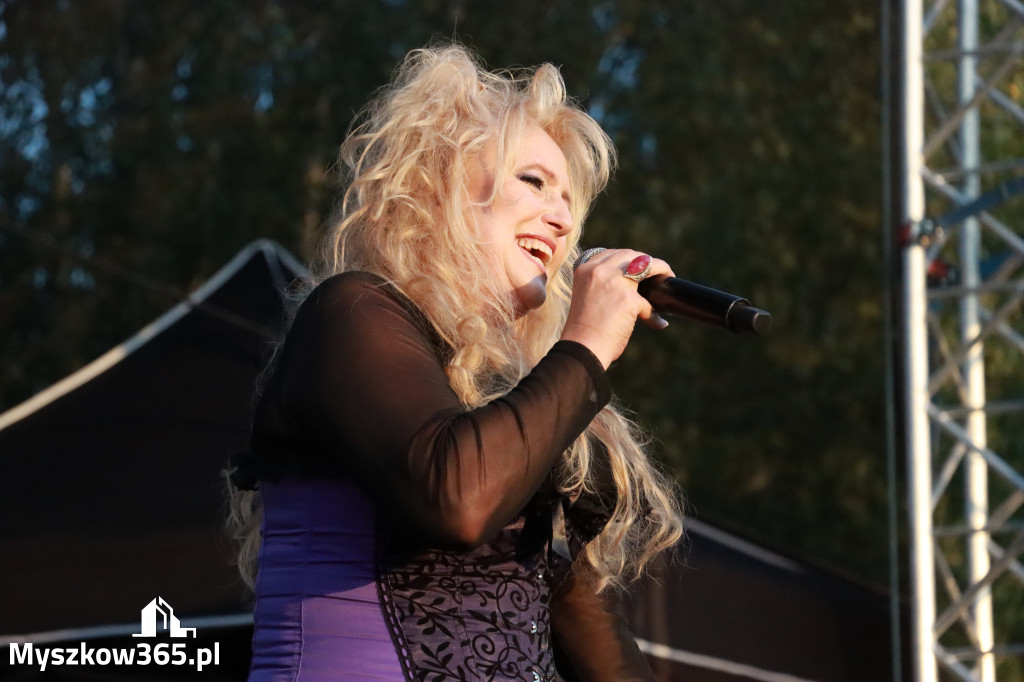 Fotorelacja XI: Koncert Alicja Boncol i KoAlicja - Festiwal z Kopyta w Gniazdowie