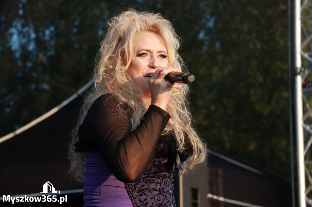 Fotorelacja XI: Koncert Alicja Boncol i KoAlicja - Festiwal z Kopyta w Gniazdowie