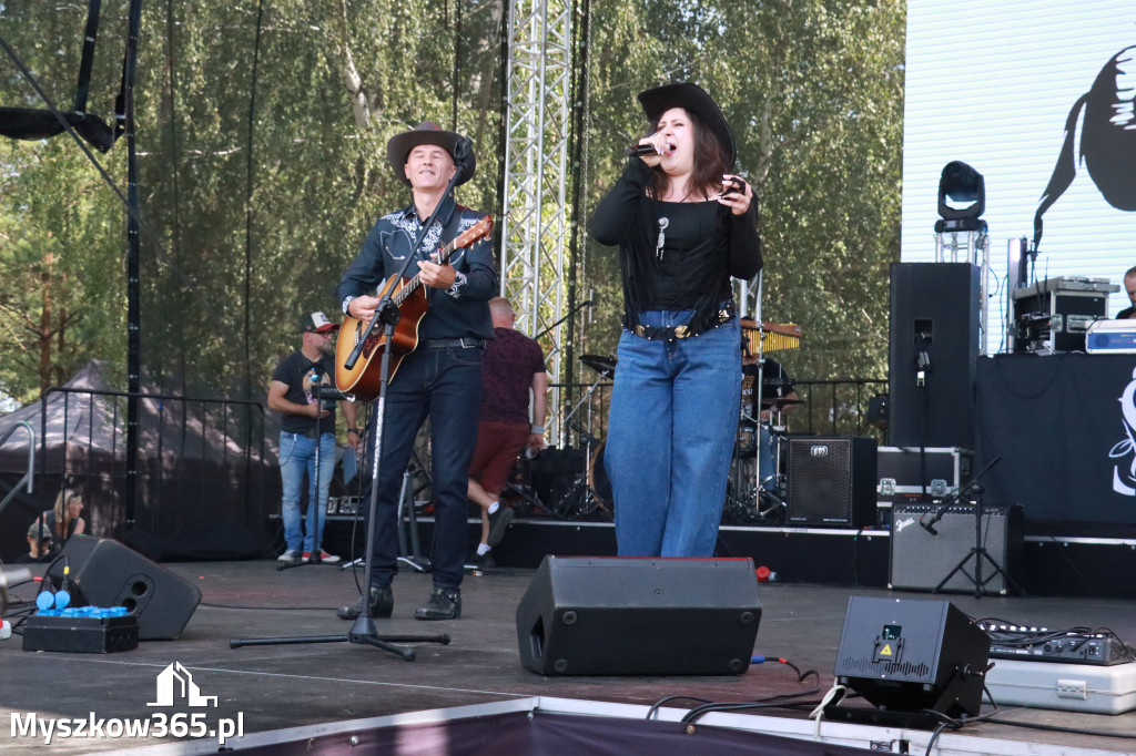 Fotorelacja XII: Ogólnopolski Konkurs COUNTRY STARS w Kategorii zespoły - Festiwal z Kopyta w Gniazdowie
