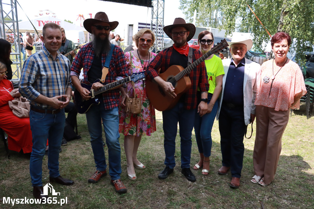 Fotorelacja XII: Ogólnopolski Konkurs COUNTRY STARS w Kategorii zespoły - Festiwal z Kopyta w Gniazdowie