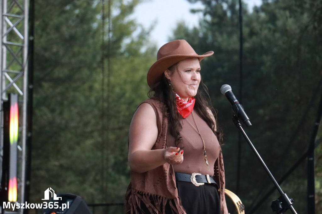 Fotorelacja XII: Ogólnopolski Konkurs COUNTRY STARS w Kategorii zespoły - Festiwal z Kopyta w Gniazdowie