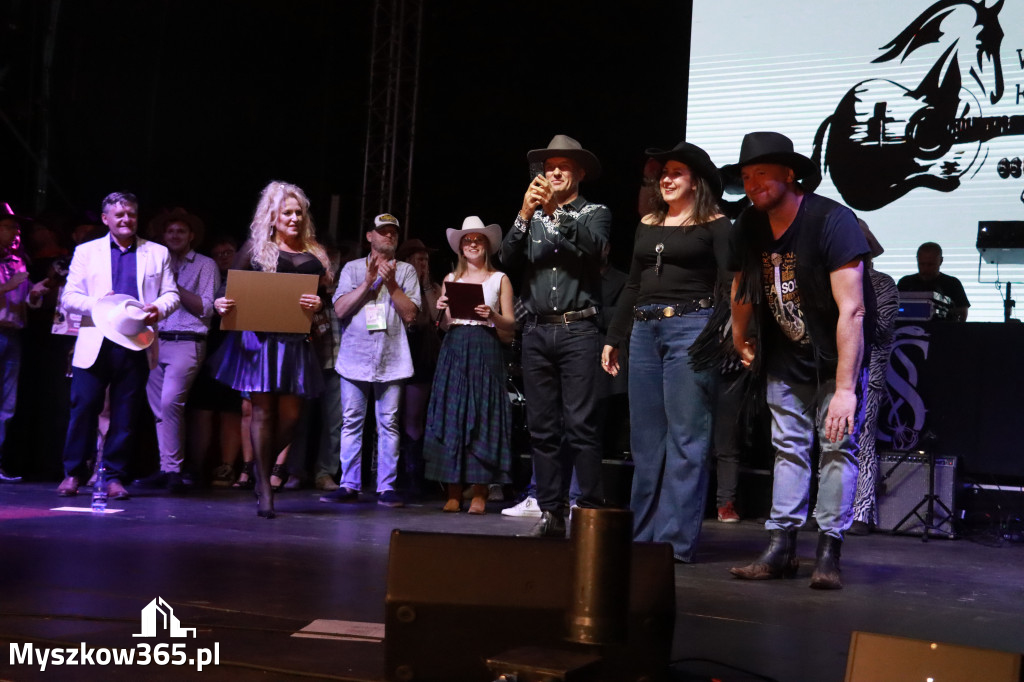 Fotorelacja XII: Ogólnopolski Konkurs COUNTRY STARS w Kategorii zespoły - Festiwal z Kopyta w Gniazdowie