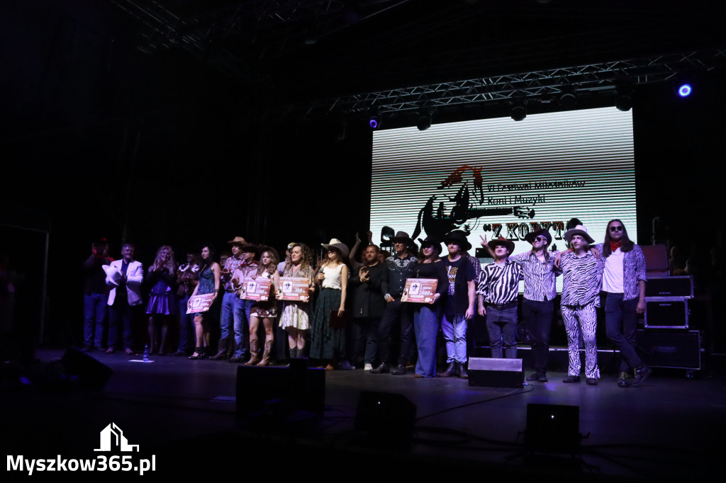 Fotorelacja XII: Ogólnopolski Konkurs COUNTRY STARS w Kategorii zespoły - Festiwal z Kopyta w Gniazdowie