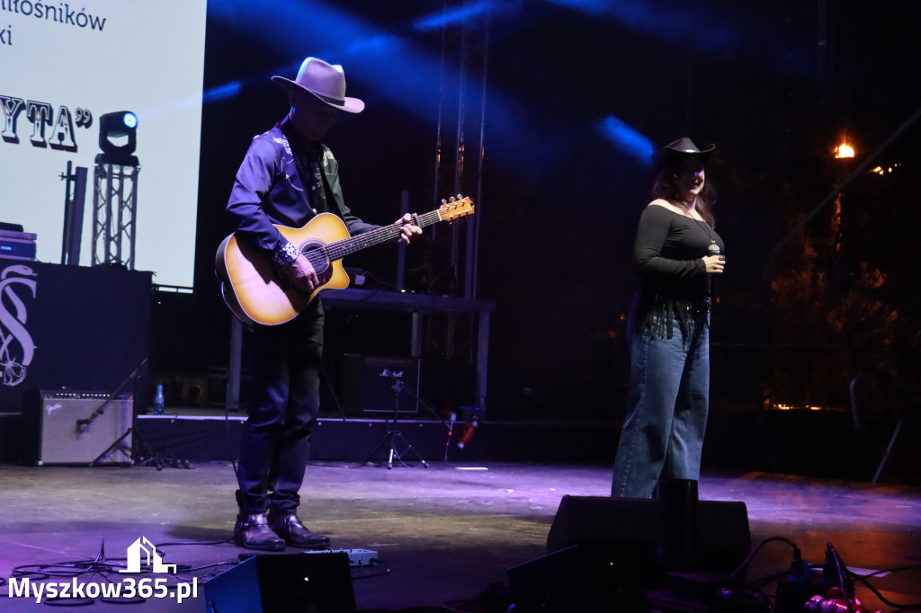 Fotorelacja XII: Ogólnopolski Konkurs COUNTRY STARS w Kategorii zespoły - Festiwal z Kopyta w Gniazdowie