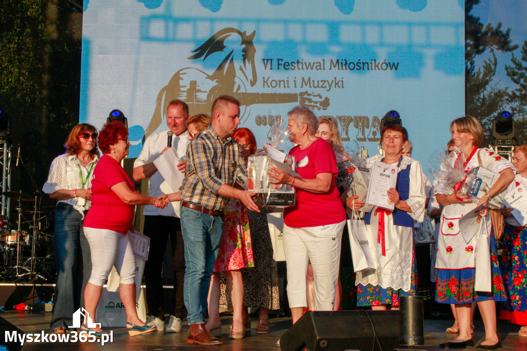 Fotorelacja XV: Festiwal z Kopyta w obiektywie Dawida Budnika