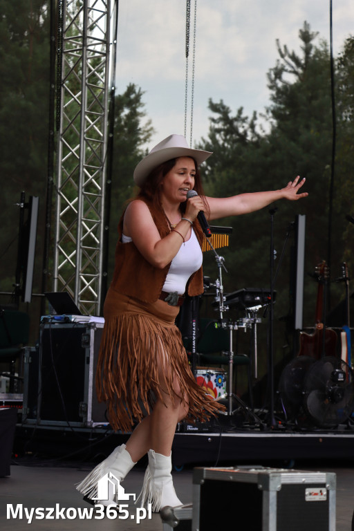 Fotorelacja XVI: Rozpoczęcie drugiego dnia Festiwalu z Kopyta - Ogólnopolski Konkursu COUNTRY STARS - soliści.