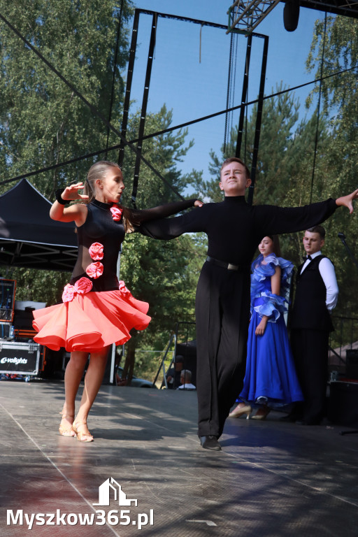Fotorelacji XVIII: Taniec, muzyka i śpiew na Festiwalu z Kopyta w Gniazdowie