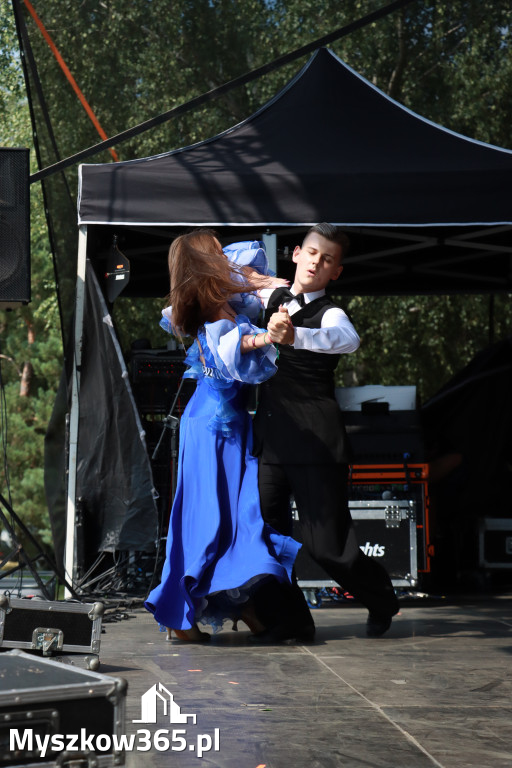 Fotorelacji XVIII: Taniec, muzyka i śpiew na Festiwalu z Kopyta w Gniazdowie