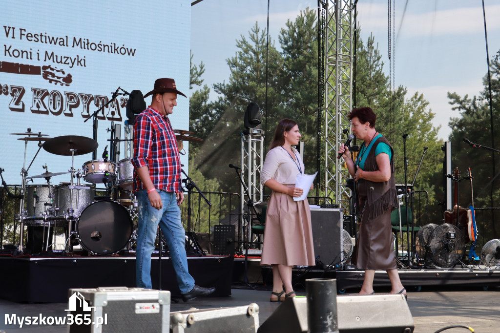 Fotorelacja XIX: Konkurs na strój w stylu Country - Festiwal z Kopyta w Gniazdowie