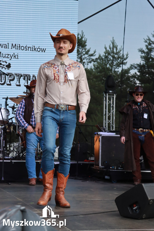Fotorelacja XIX: Konkurs na strój w stylu Country - Festiwal z Kopyta w Gniazdowie