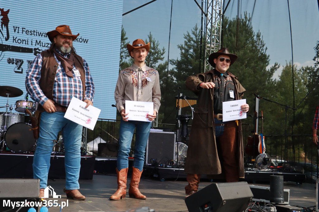 Fotorelacja XIX: Konkurs na strój w stylu Country - Festiwal z Kopyta w Gniazdowie