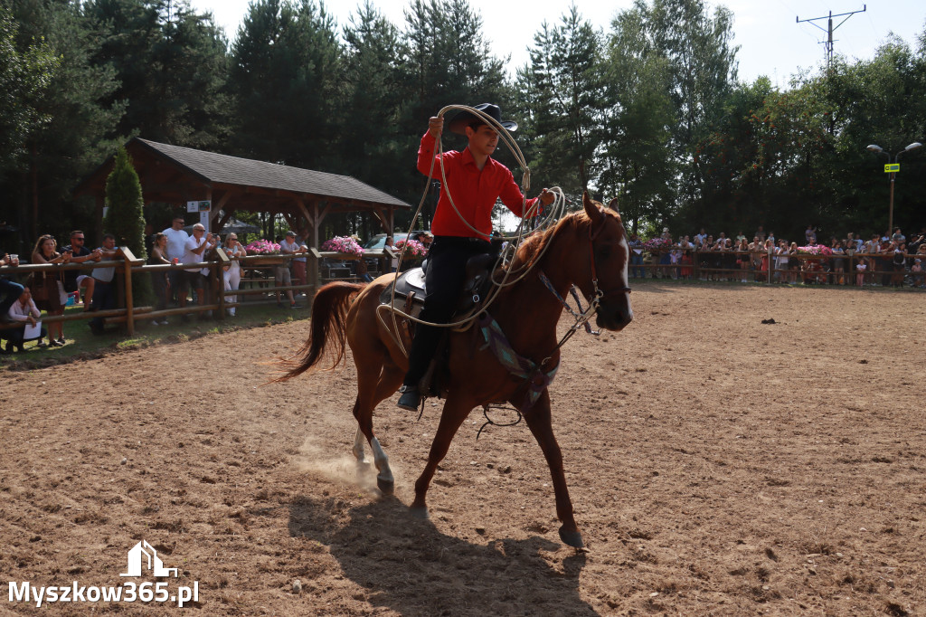 Fotorelacja XXI: Kaskaderski pokaz jeździecki - Festiwal z Kopyta w Gniazdowie
