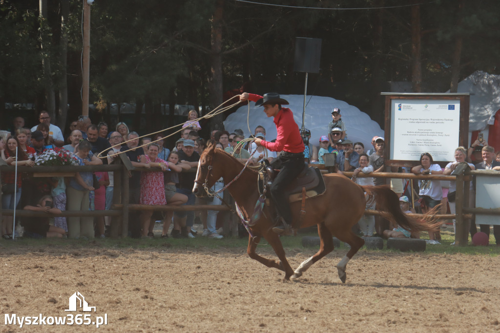 Fotorelacja XXI: Kaskaderski pokaz jeździecki - Festiwal z Kopyta w Gniazdowie