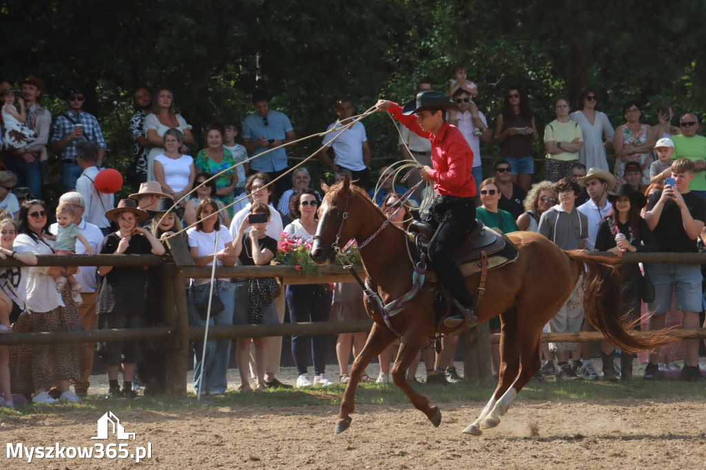 Fotorelacja XXI: Kaskaderski pokaz jeździecki - Festiwal z Kopyta w Gniazdowie