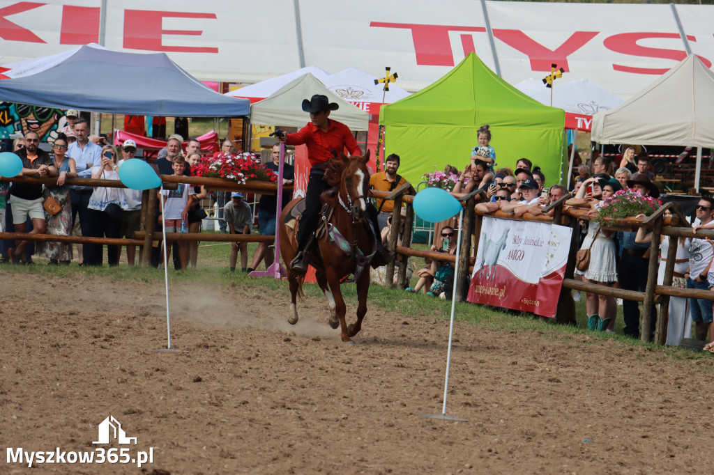 Fotorelacja XXI: Kaskaderski pokaz jeździecki - Festiwal z Kopyta w Gniazdowie