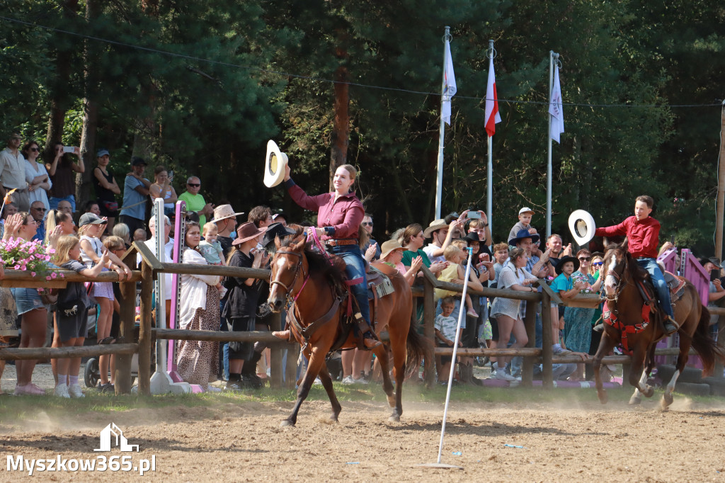 Fotorelacja XXI: Kaskaderski pokaz jeździecki - Festiwal z Kopyta w Gniazdowie