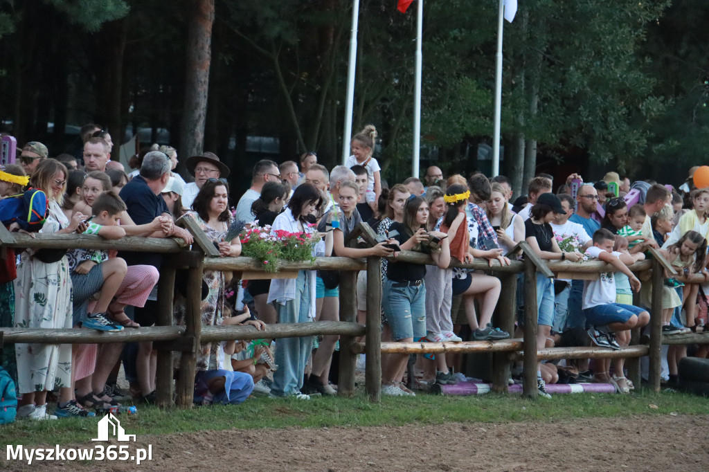 Fotorelacja XXI: Kaskaderski pokaz jeździecki - Festiwal z Kopyta w Gniazdowie