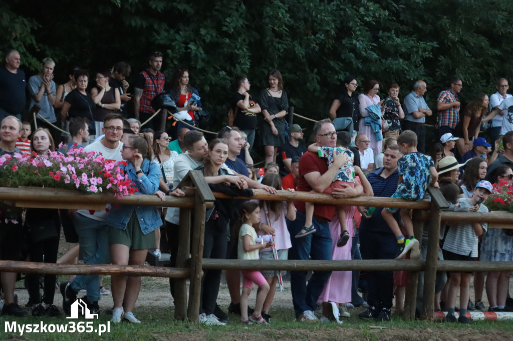 Fotorelacja XXI: Kaskaderski pokaz jeździecki - Festiwal z Kopyta w Gniazdowie