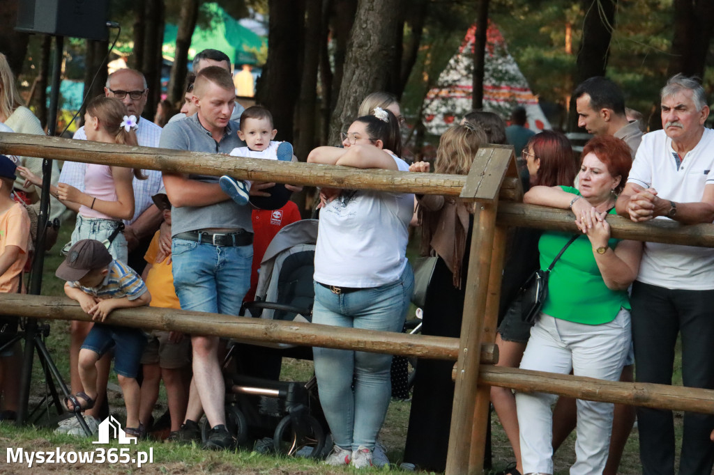 Fotorelacja XXI: Kaskaderski pokaz jeździecki - Festiwal z Kopyta w Gniazdowie
