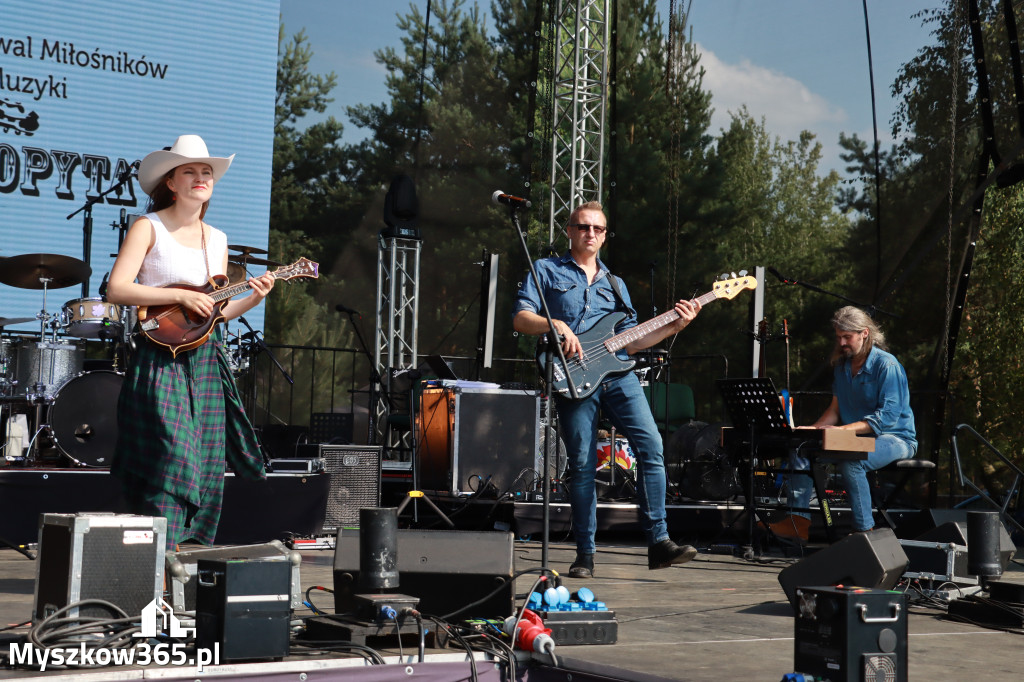 Fotorelacja XXII: Koncerty zespołów country - Festiwal z Kopyta w Gniazdowie