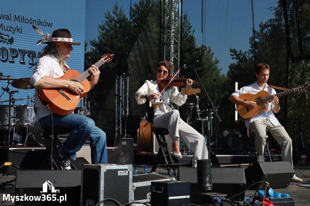 Fotorelacja XXII: Koncerty zespołów country - Festiwal z Kopyta w Gniazdowie