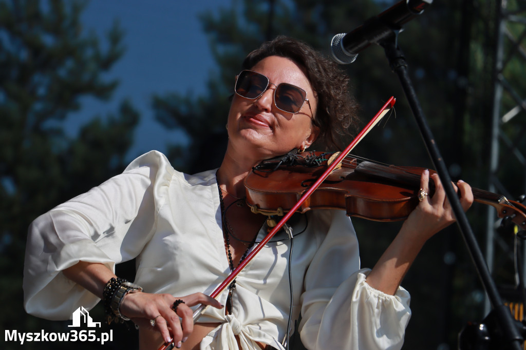 Fotorelacja XXII: Koncerty zespołów country - Festiwal z Kopyta w Gniazdowie