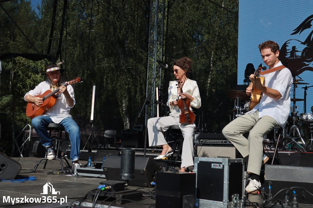 Fotorelacja XXII: Koncerty zespołów country - Festiwal z Kopyta w Gniazdowie